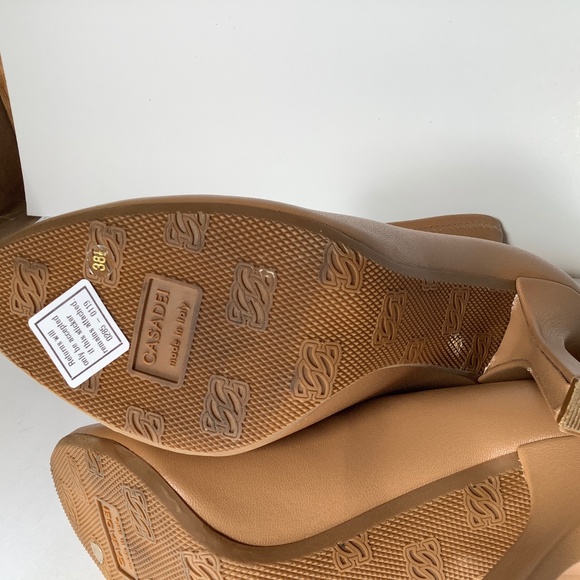 Casadei ankle beige booties 38.5 - Picture 15 of 16